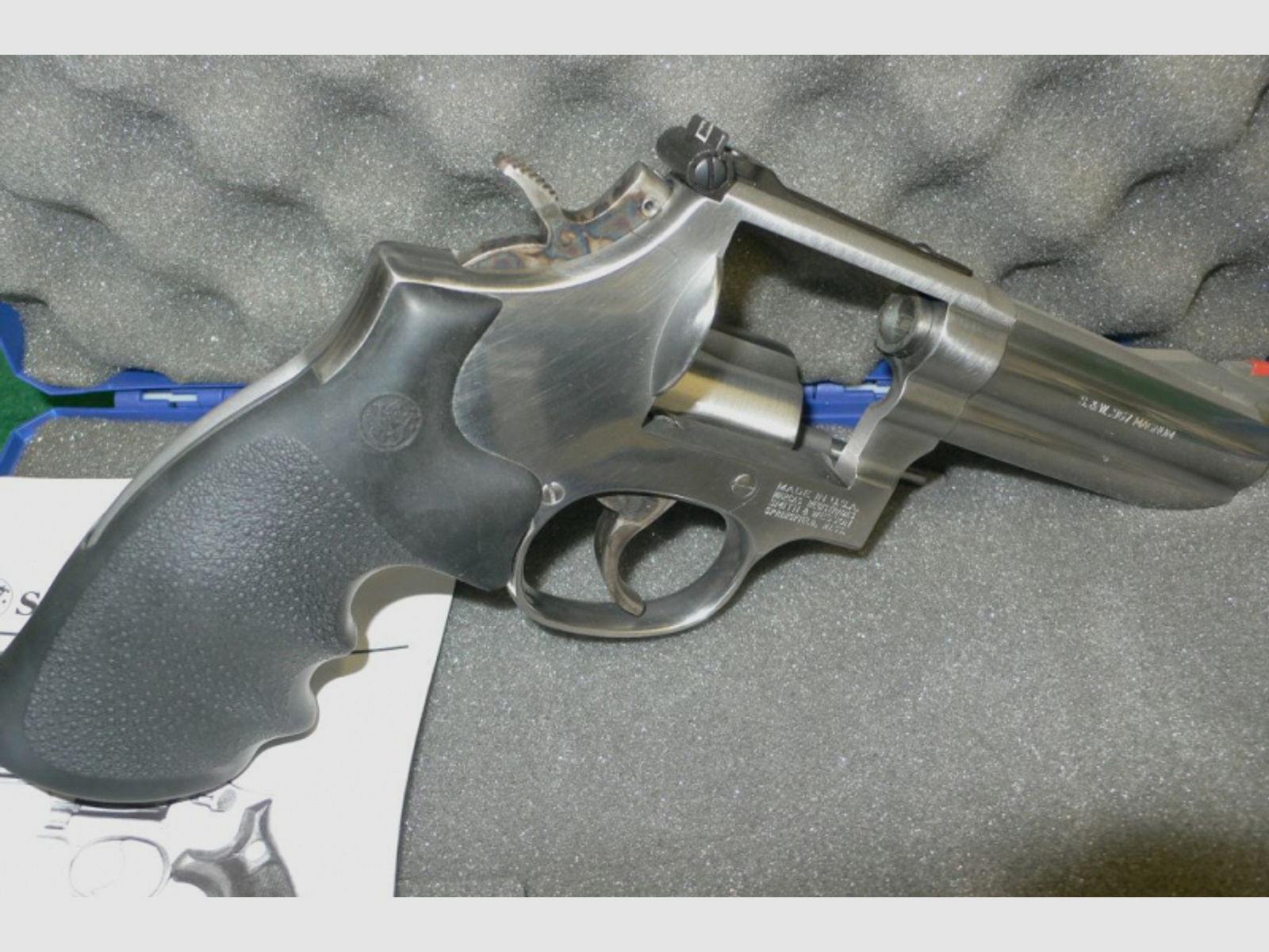 Revolver Smith & Wesson 686-4-.357 Magnum, 4" Lauflänge