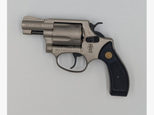 S&W Chiefs Special 9mm P.A.K