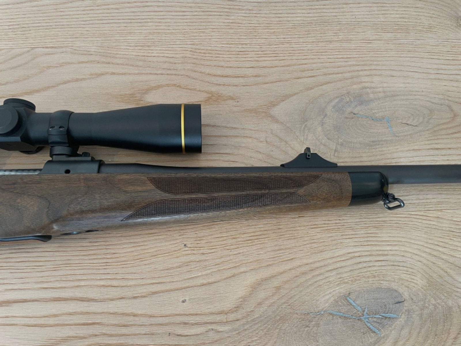 Mauser M12 High Grade .243 mit Leupold VX-R 3-9x40 FireDot Duplex