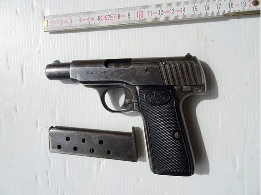 Walther Modell 4, Zella St. Blasii, Kal. 7,65mmBrown.