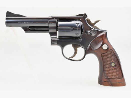 SMITH & WESSON Revolver Mod. 19 " Combat Magnum " mit 4" Lauf Kal .357 Magnum