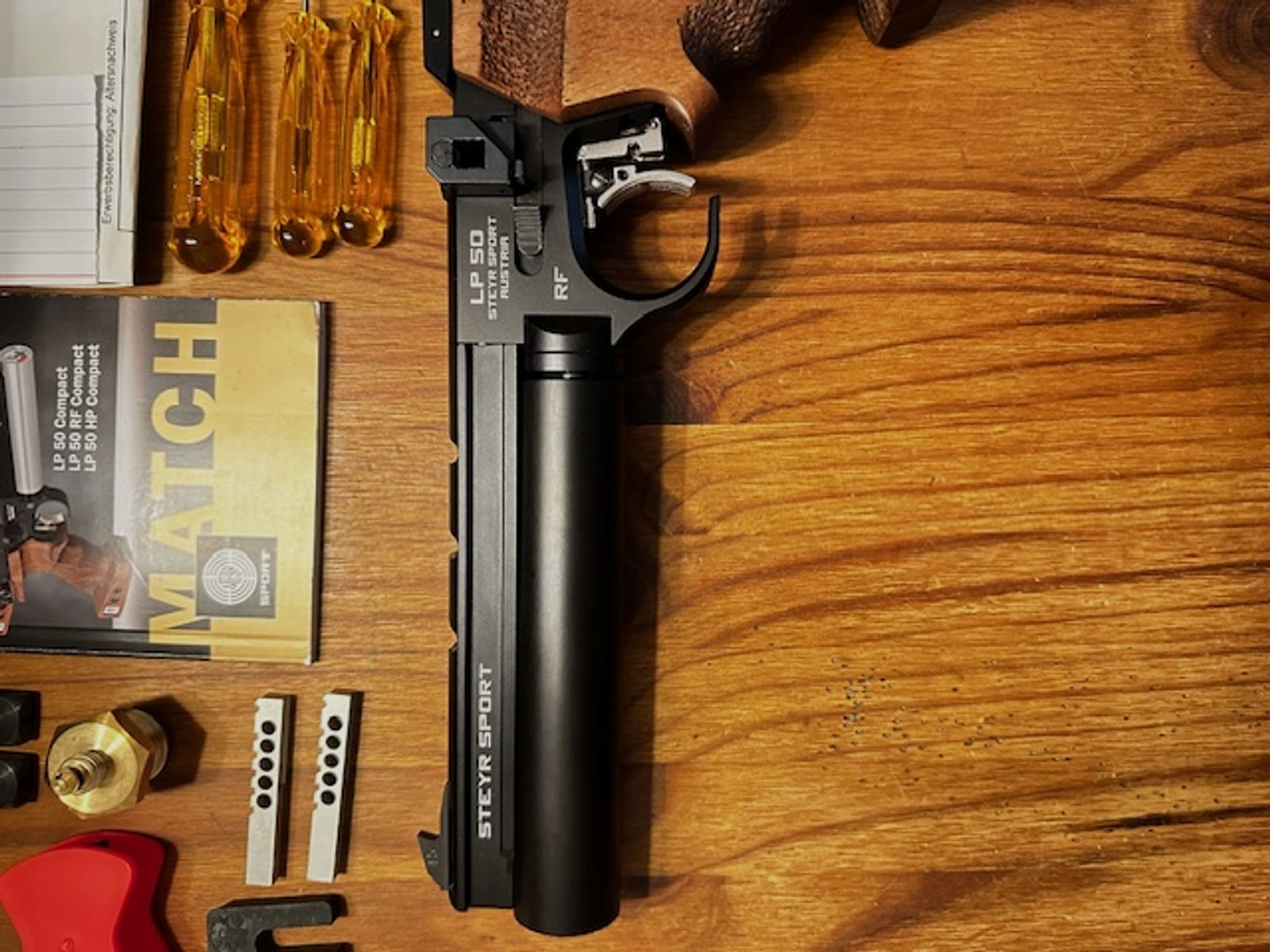 Steyr LP50 RF C- Match Luftpistole 5-schüssig - neuwertig