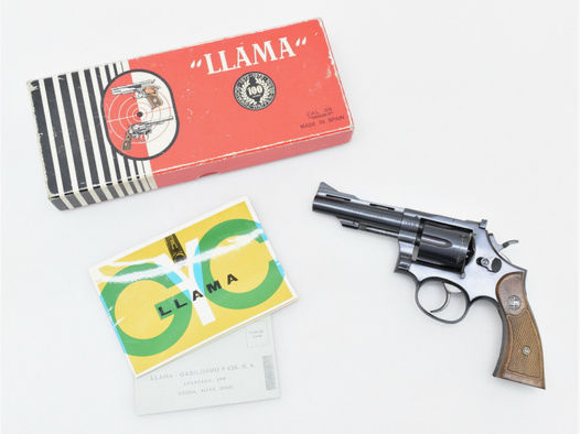 LLAMA Revolver Modell MARTIAL mit 4" Lauf Kal .38 Special in der OVP