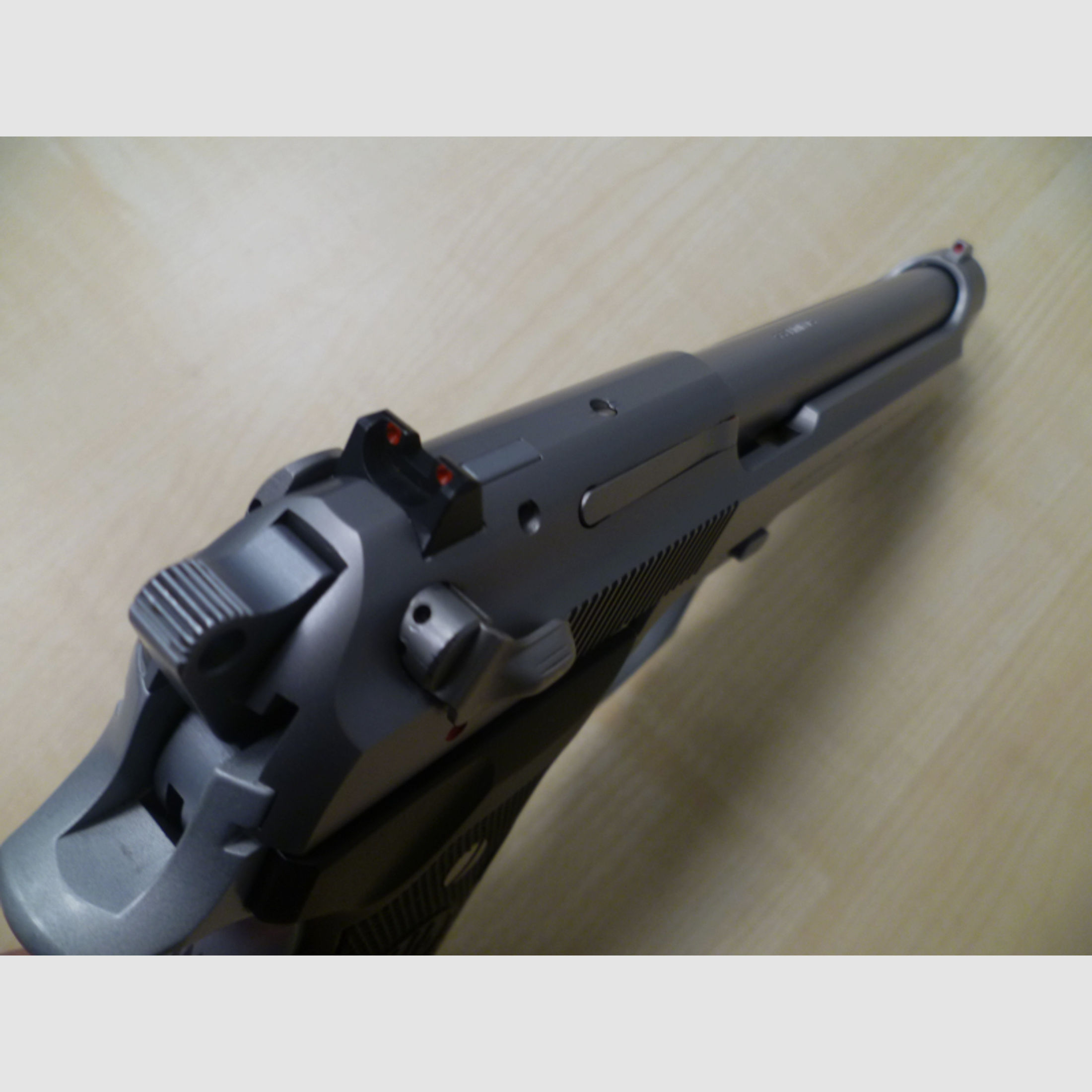 Pistole Beretta MOD. 92 FS 9mm Luger stainless