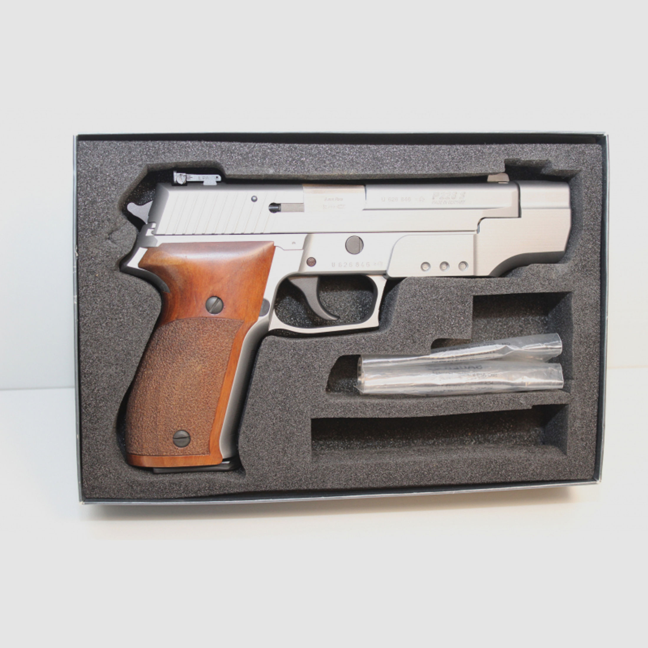 Pistole SIG Sauer P226S, Kal. 9mm Luger, Made in Germany