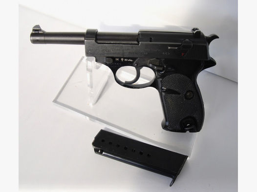 Pistole Walther P 38 im Kaliber 9mm - schwarze Griffschalen