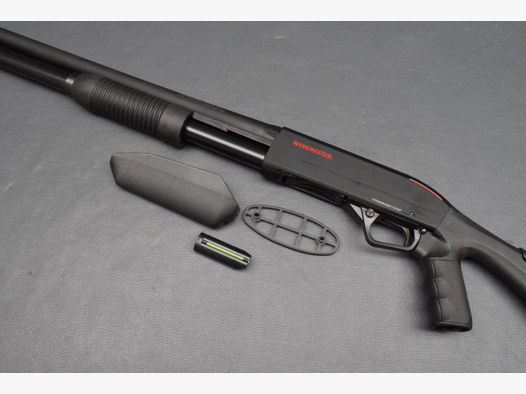 Winchester Repetierflinte, SXP XTRM Defender High Capacit,Lauflänge 51cm, Kal. 12/76 Magnum, Neuware