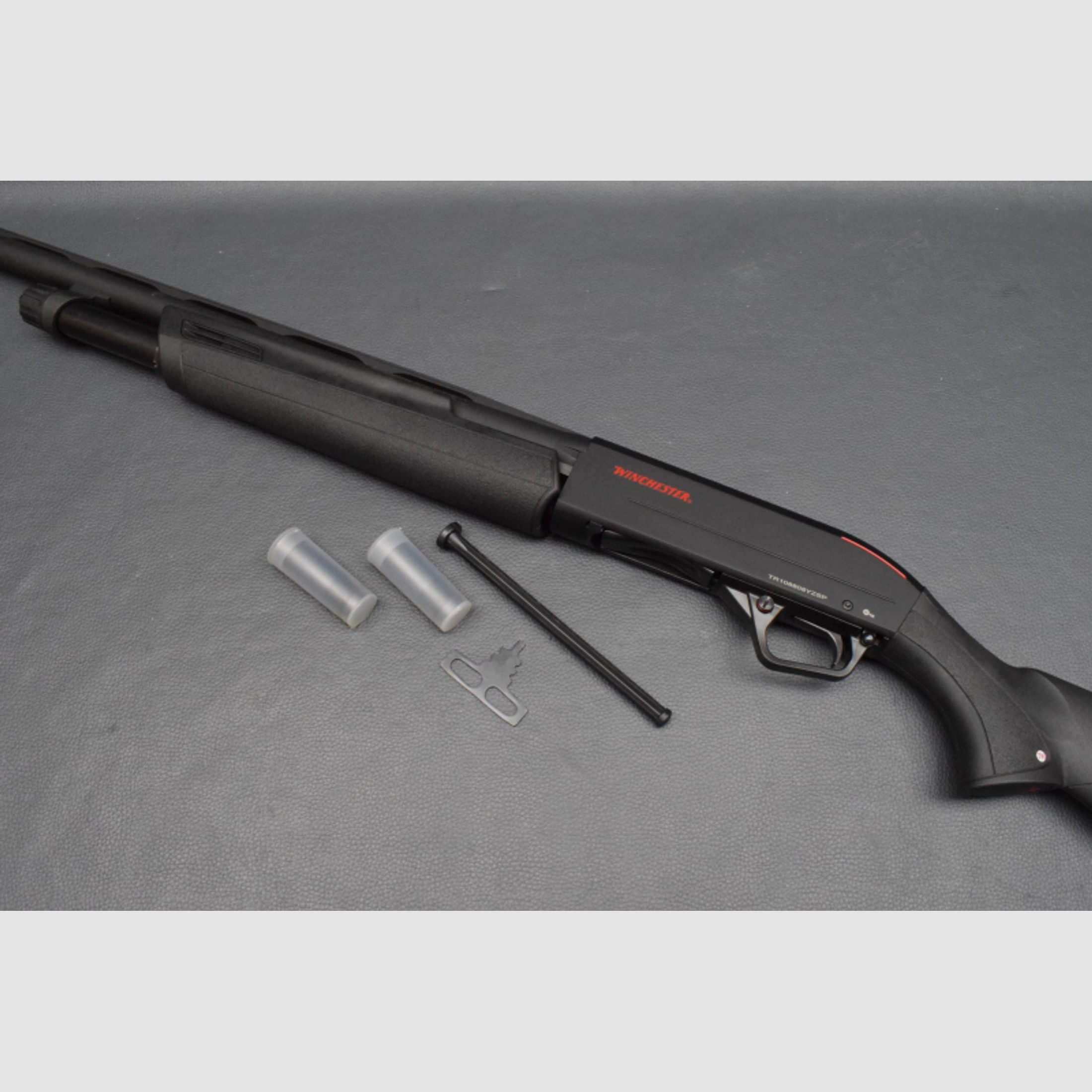 Winchester Repetierflinte, SXP Black Shadow, Lauflänge 66cm, Kal. 12/76 Magnum, Neuware