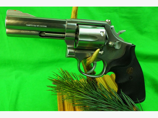 Smith & Wesson Revolver 686-1 .357 Mag. Topzustand