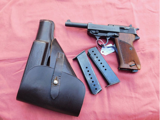 Walther P38 Kal. 9 mm Luger mit Tasche und Reservemagazin