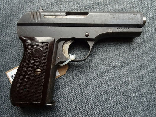 Halbautom. Pistole Brünner "fnh" P27, WaA76, II.WK, im Kal. 7,65mmBrown.