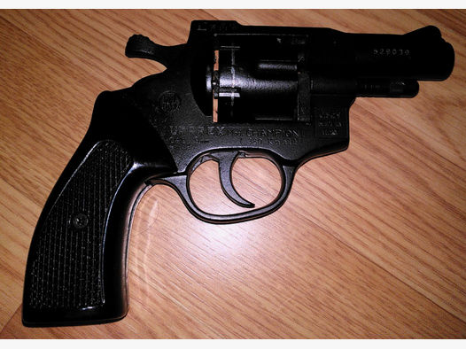 Umarex Mod. Champion Revolver, 9mm R.K.
