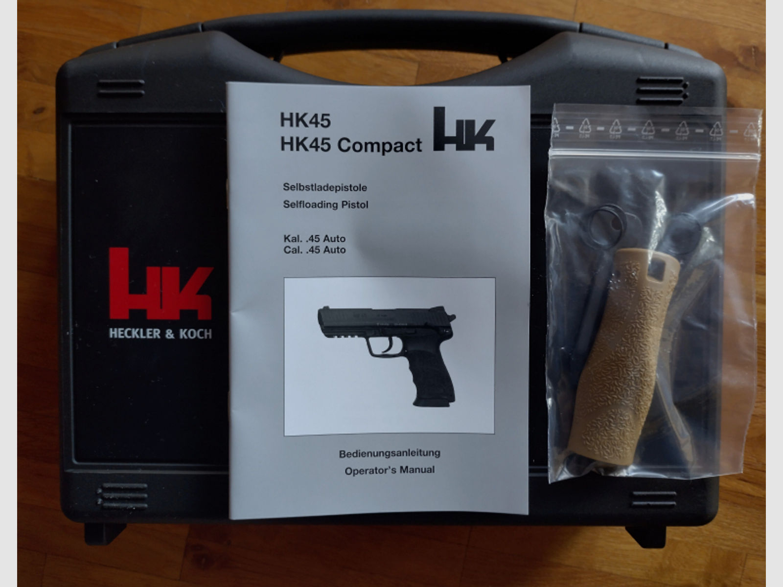 Heckler & Koch HK45 Tactical Kaliber .45 Auto/ACP Griffstück sandfarben - neu