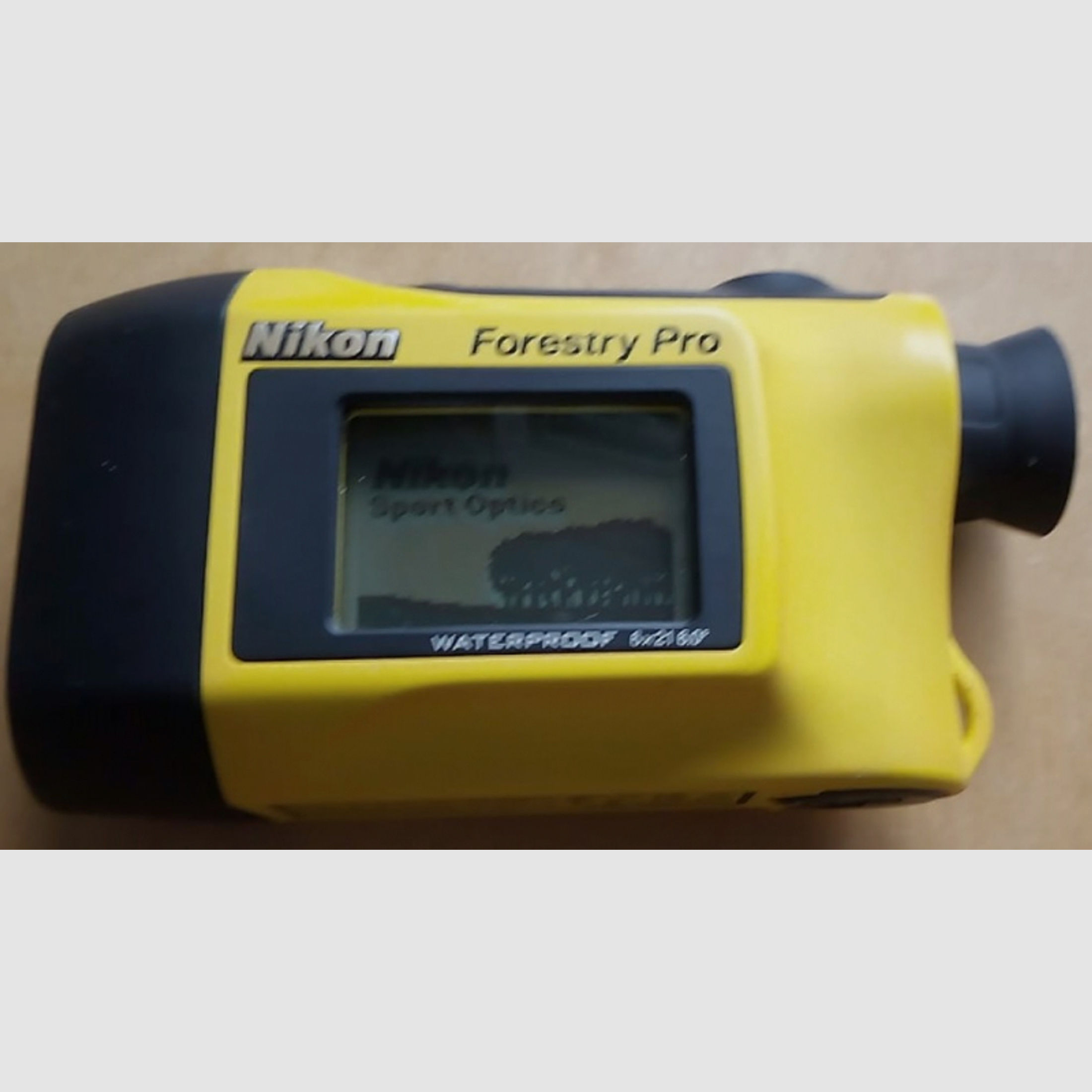 >>> Profi-Entfernungsmesser Nikon 550 Forestry Pro