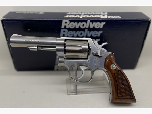 Smith & Wesson Revolver Mod. 65-4 stainless 4" Kal. 357Mag.