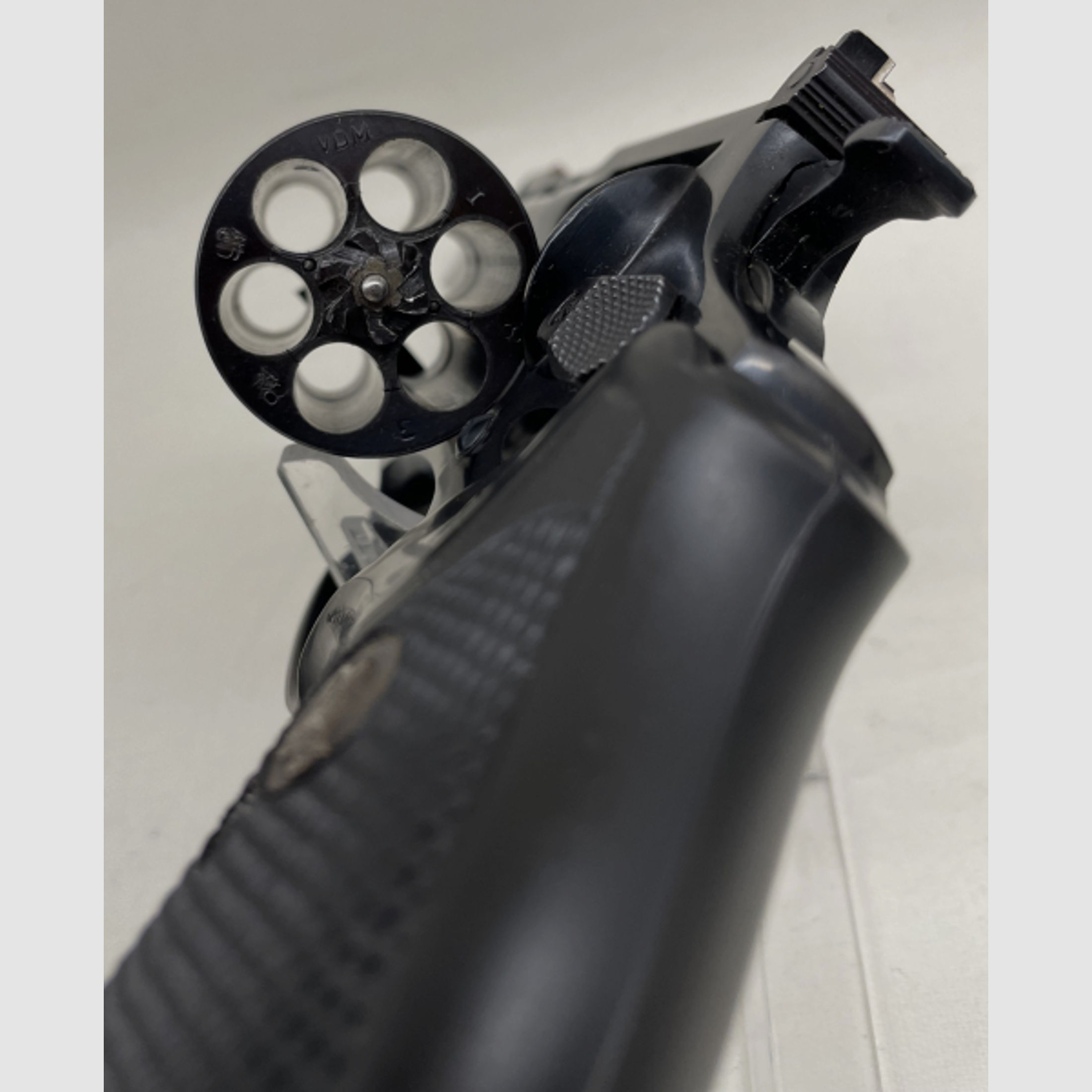 Rossi Revolver Mod. 951 4" Kal. 38Spez.