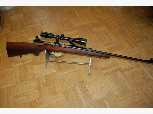 Rep. Büchse Original Mauser Werke Oberndorf Kal .243Win + ZF Mauser 6x42 Abs. 4 auf Schwenkmontage