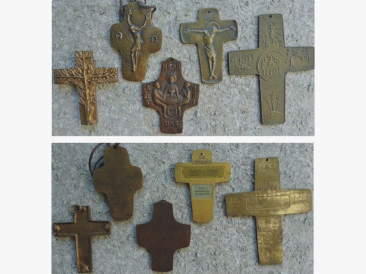 Posten Kruzifixe Bronze/Messing