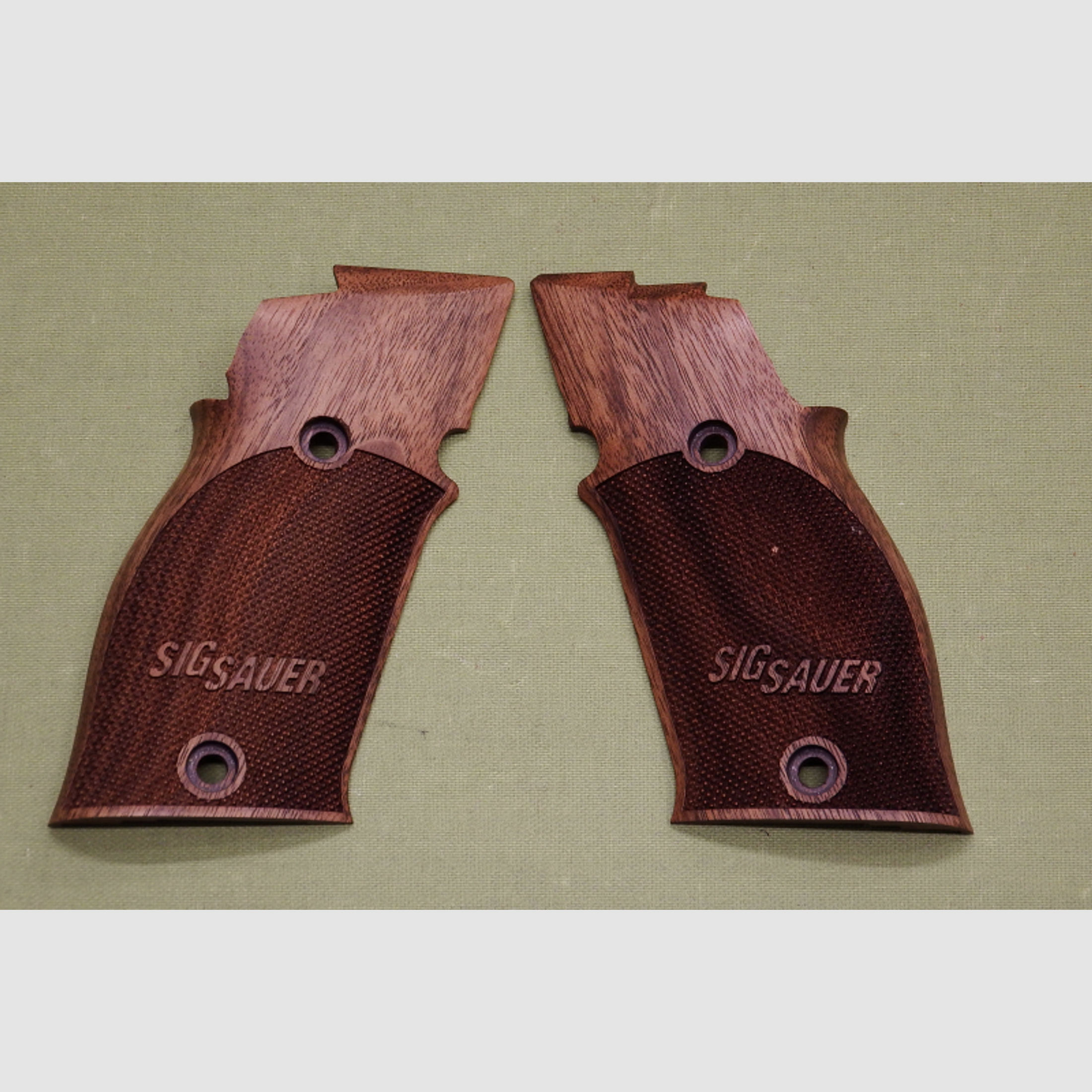 Griffschalen SIG Sauer P220 X-Six Redesign Holz