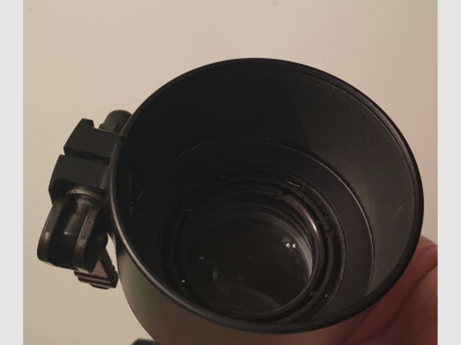 Lynx Nachtsichtvorsatz mit Photonisröhre und Laserluchs II Pro