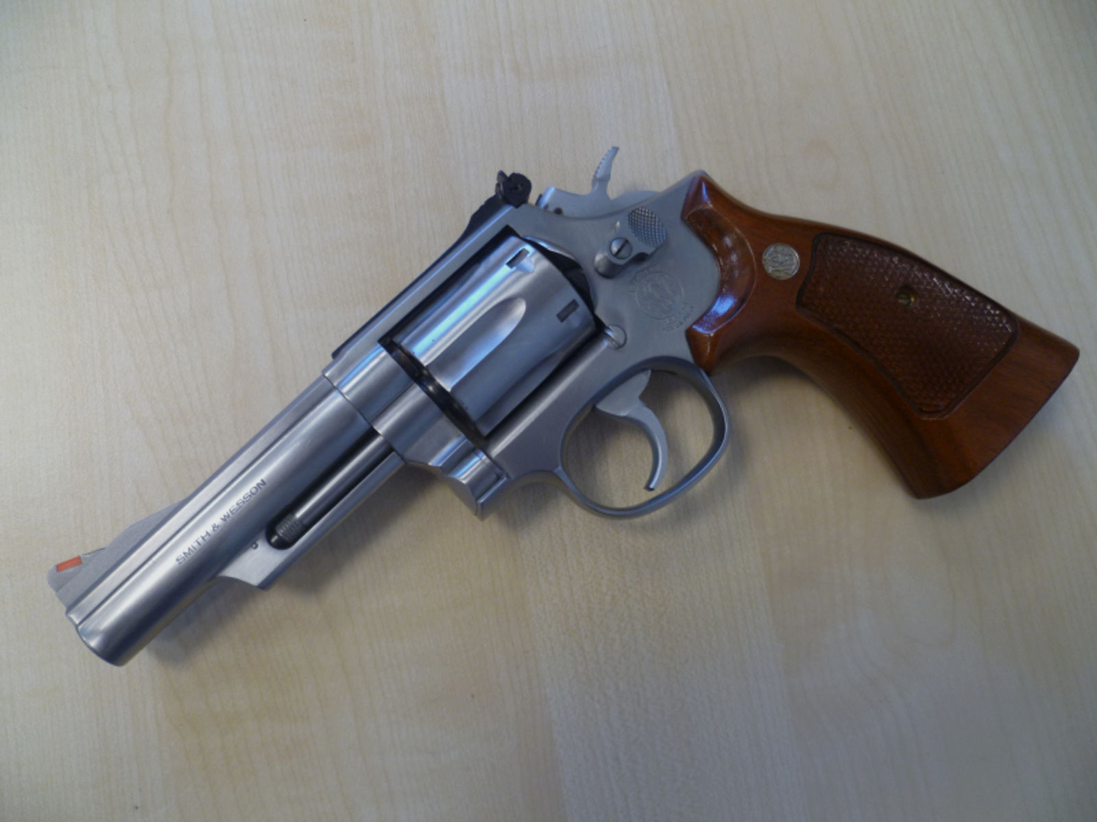 Revolver Smith & Wesson Model 66-3 .357 Magnum