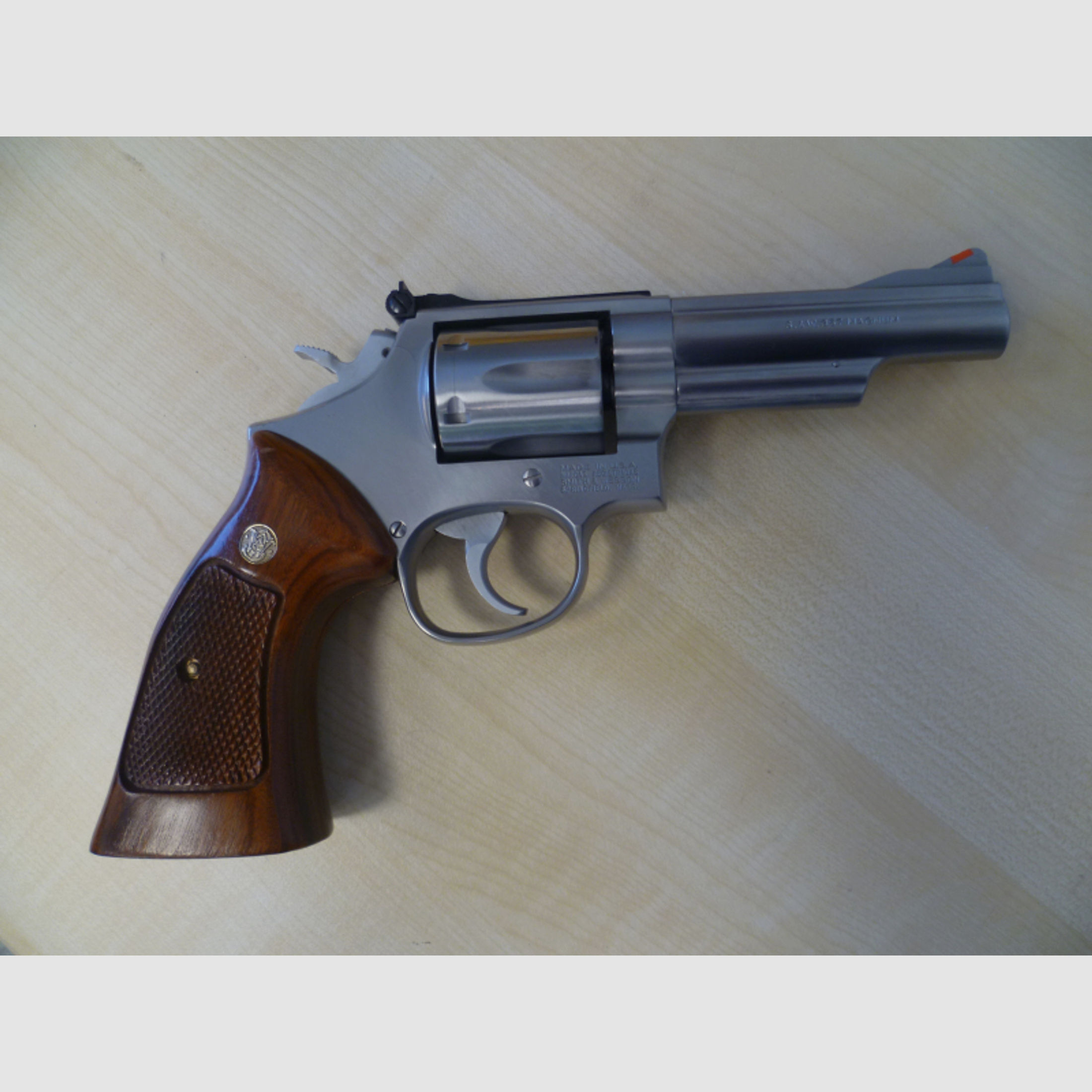 Revolver Smith & Wesson Model 66-3 .357 Magnum