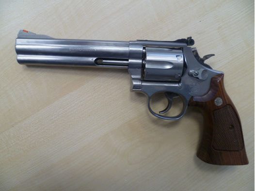 Revolver Smith & Wesson 686-4 .357 Magnum