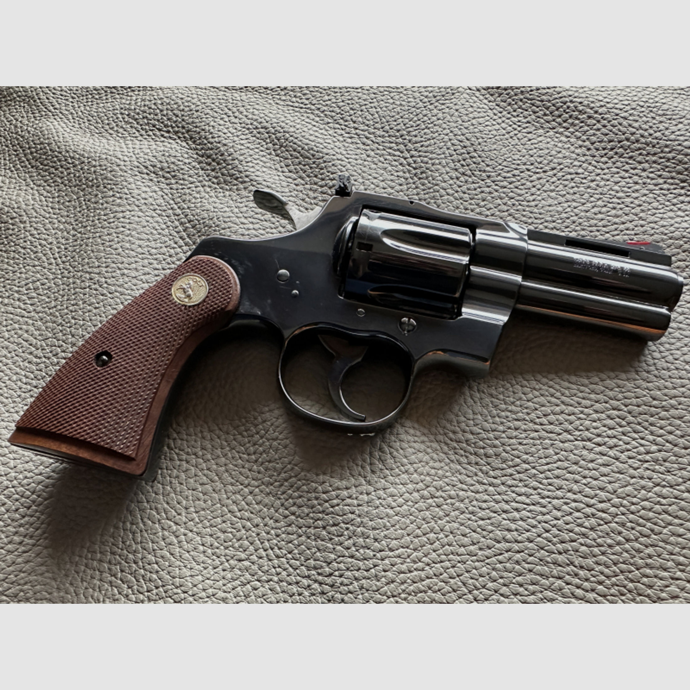 COMBAT Colt PYTHON Kal. 357 Magnum Rarität mit 3 Zoll Lauf!!!!Lee Horton series