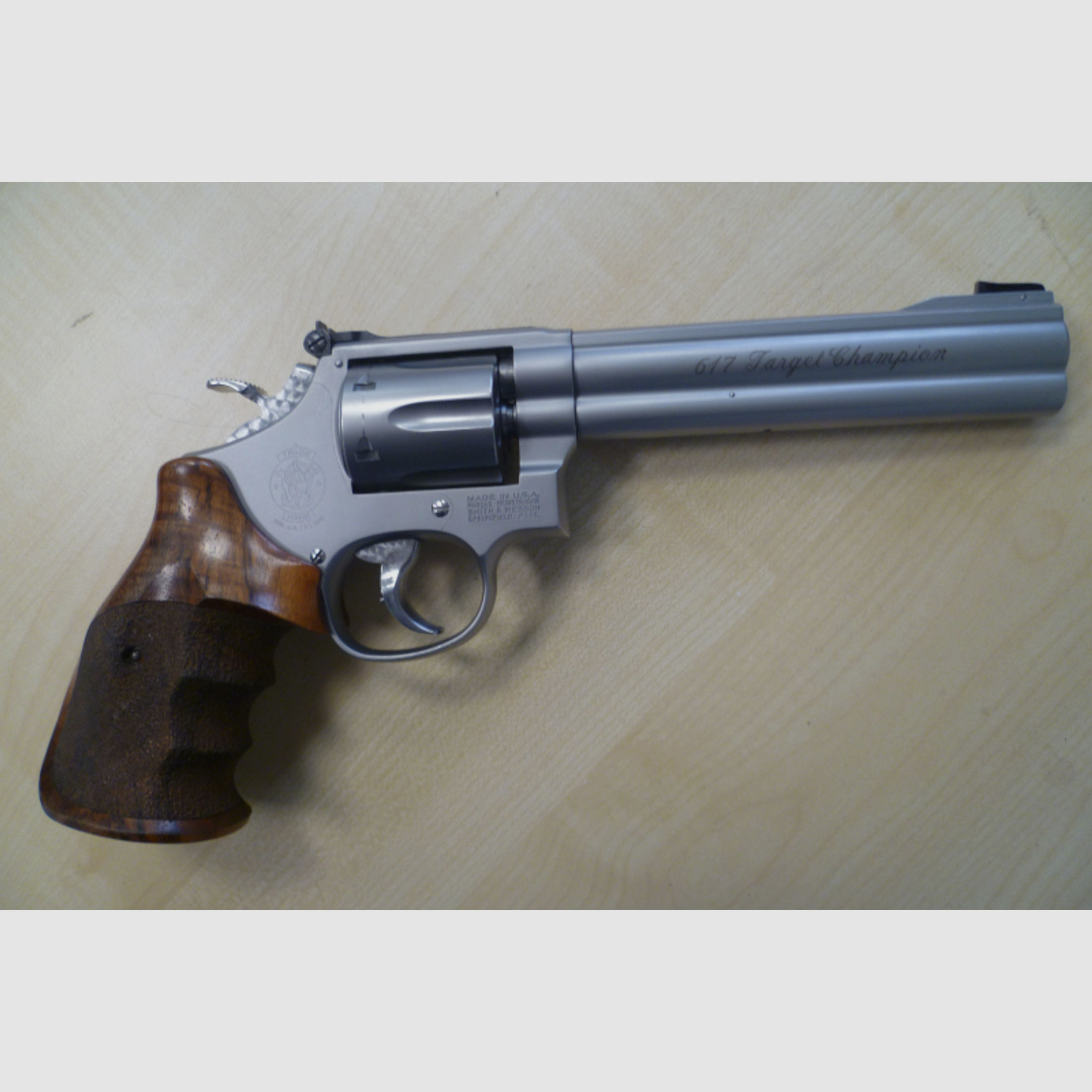 Revolver Smith & Wesson Model 617 Target Champion .22 lr.