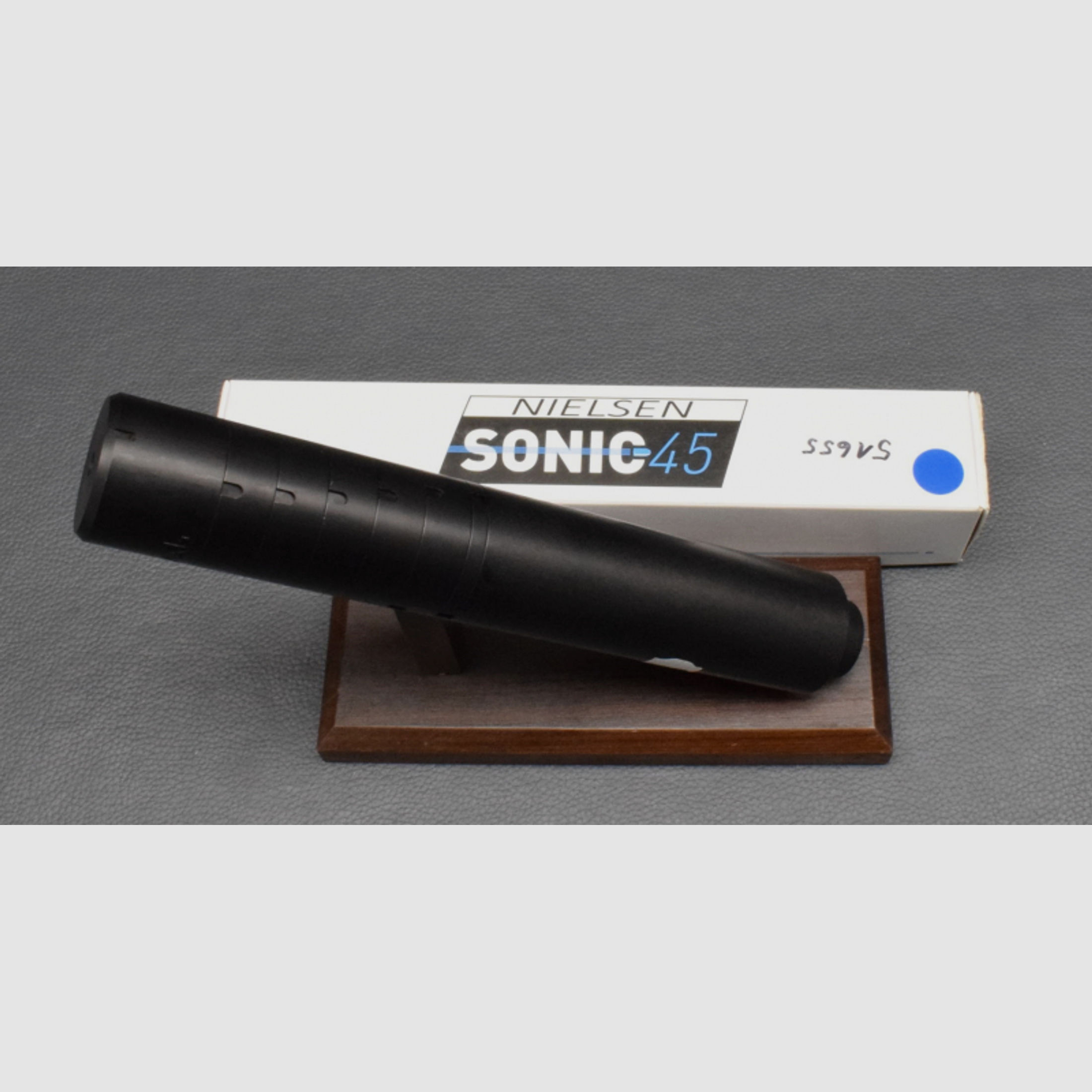 Nielsen Sonic 45 Schalldämpfer, Silencer, Kal. 6mm, Neuware aus Geschäftsauflösung