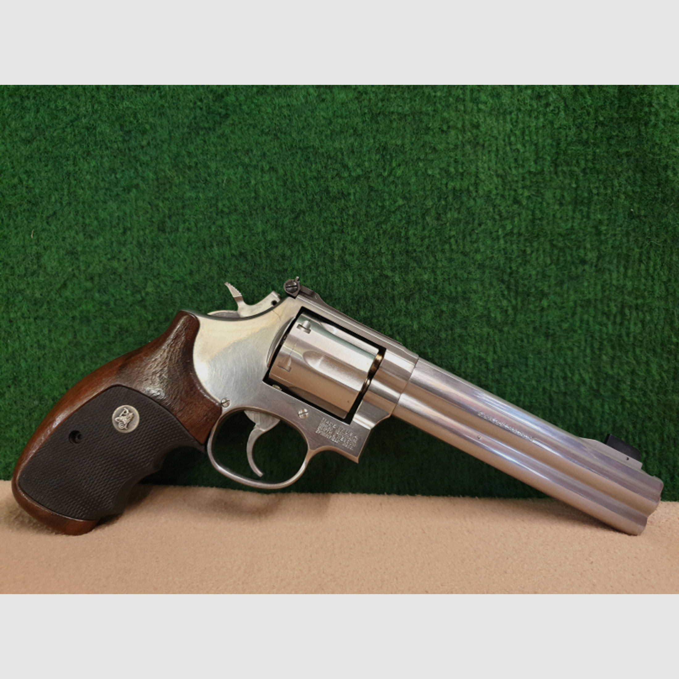 Revolver Smith & Wesson Mod.: 686-4 Kal.: .357 Mag