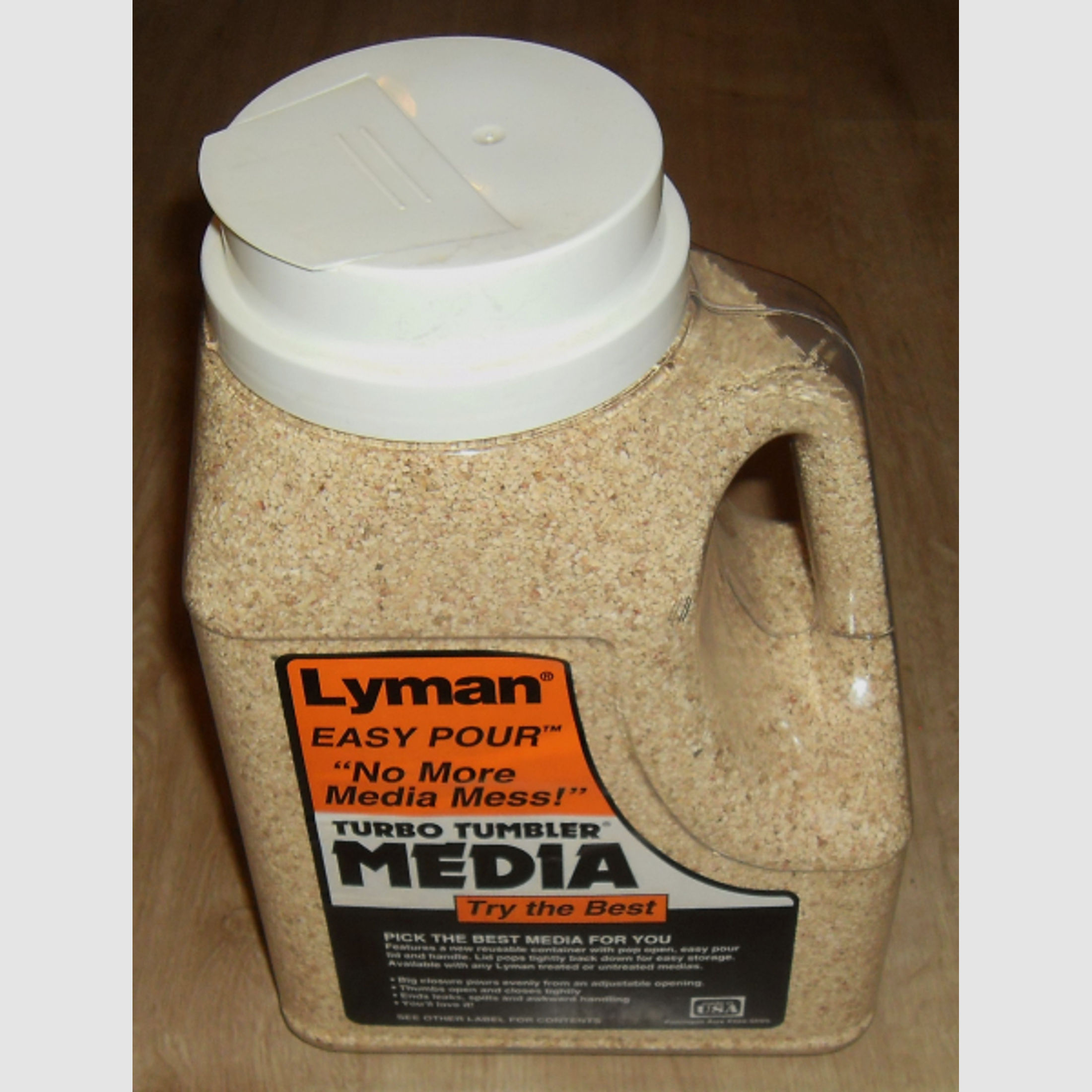 Lyman Easy Pour Turbo Tumbler Media 2,72kg / 6 lbs. unbehandeltes Corncob Reinigungs Granulat