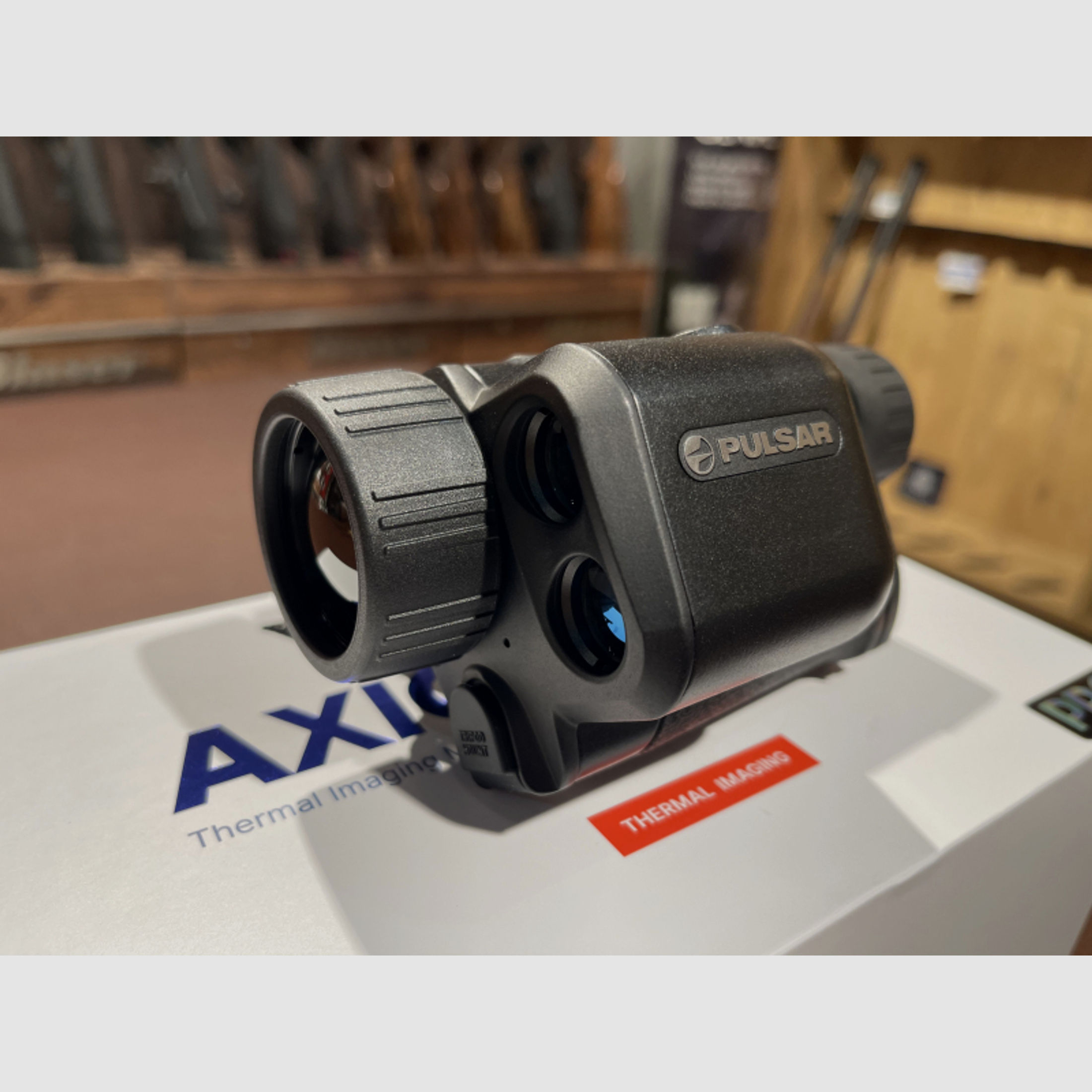 Pulsar Wärmebildgerät Axion 2 LRF XQ35 Pro