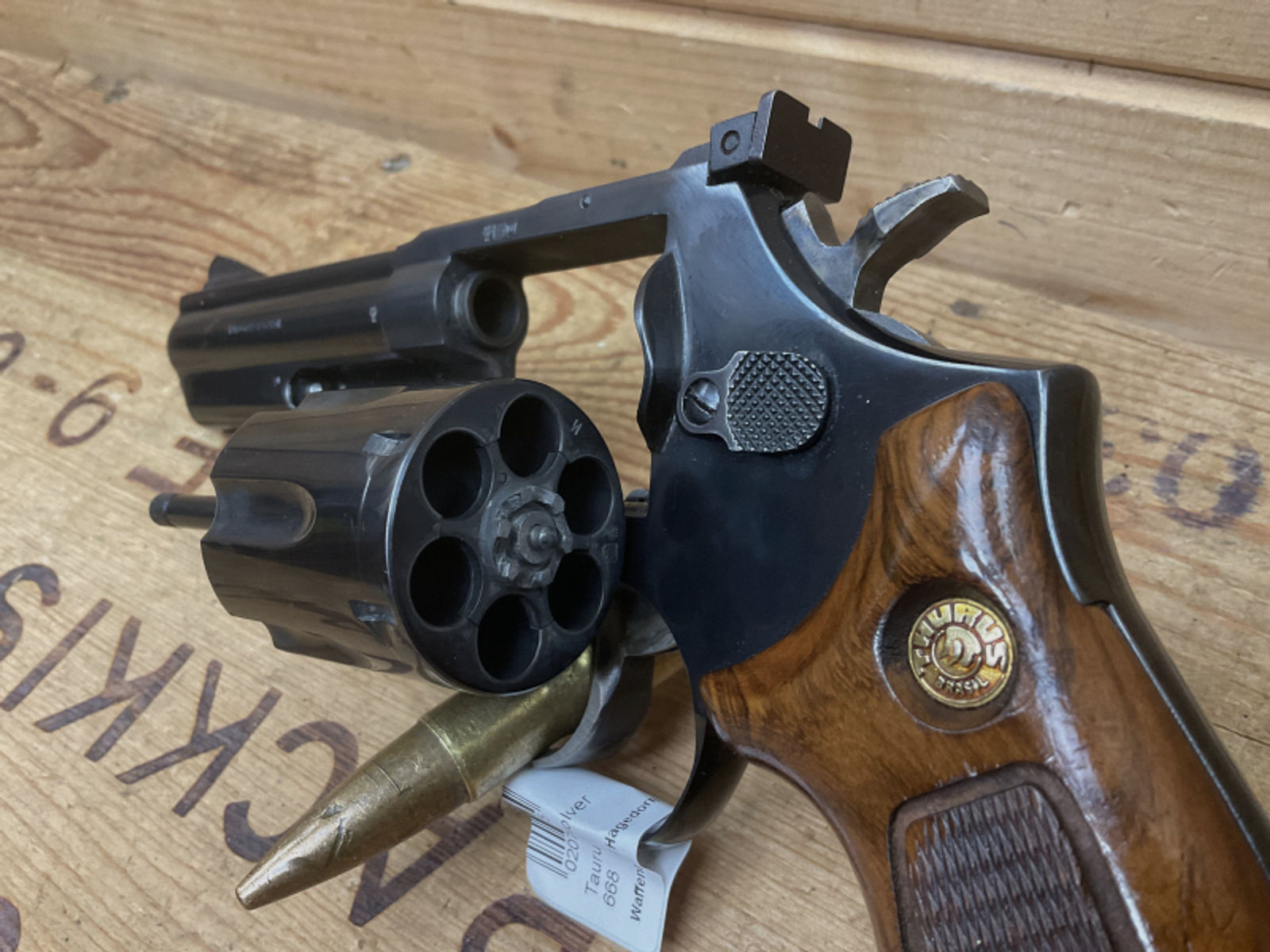 Revolver Taurus Brasil Mod.668, Kal..357Mag. 4Zoll