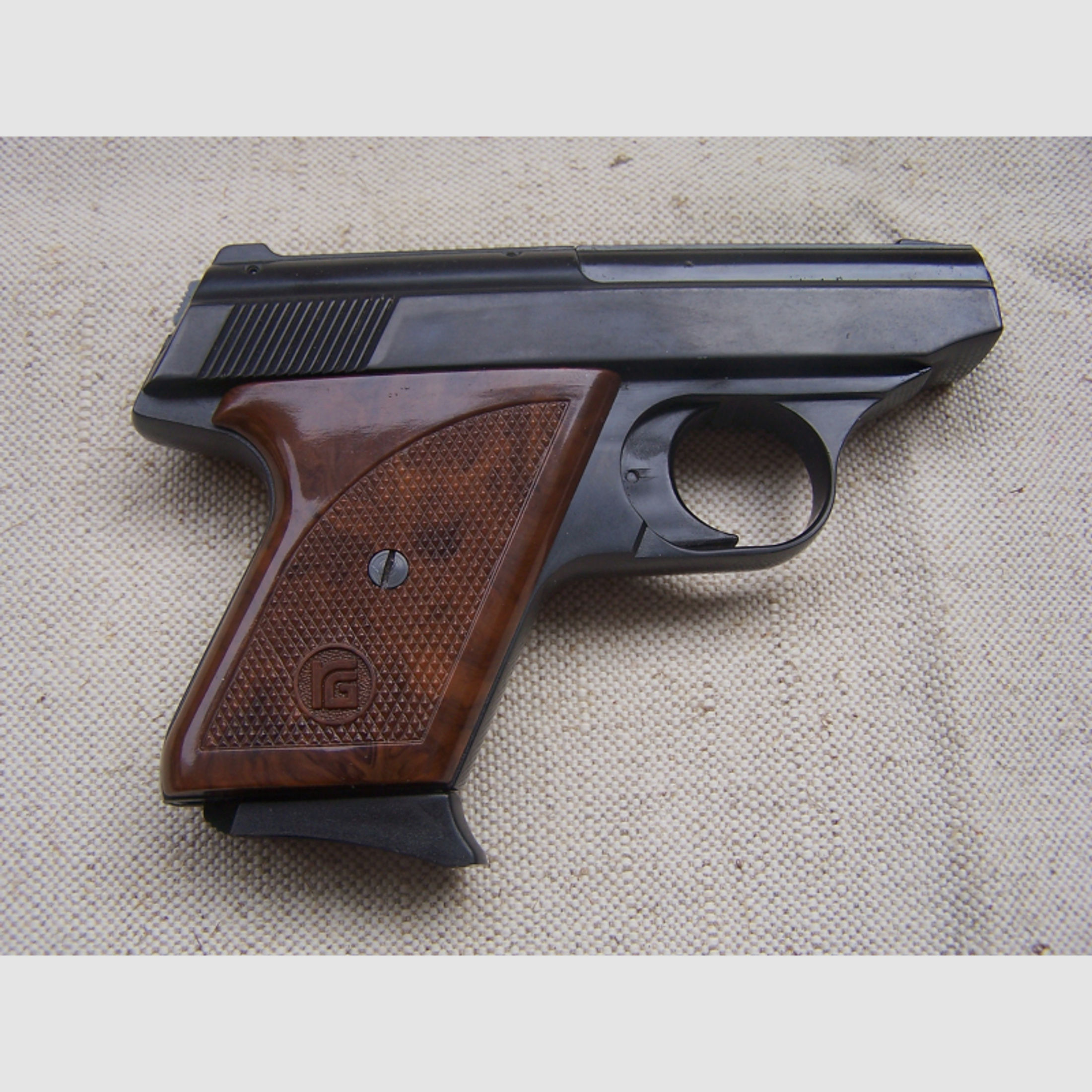 Schreckschuss Pistole Röhm RG 8, Kaliber 8mm, PTB 154