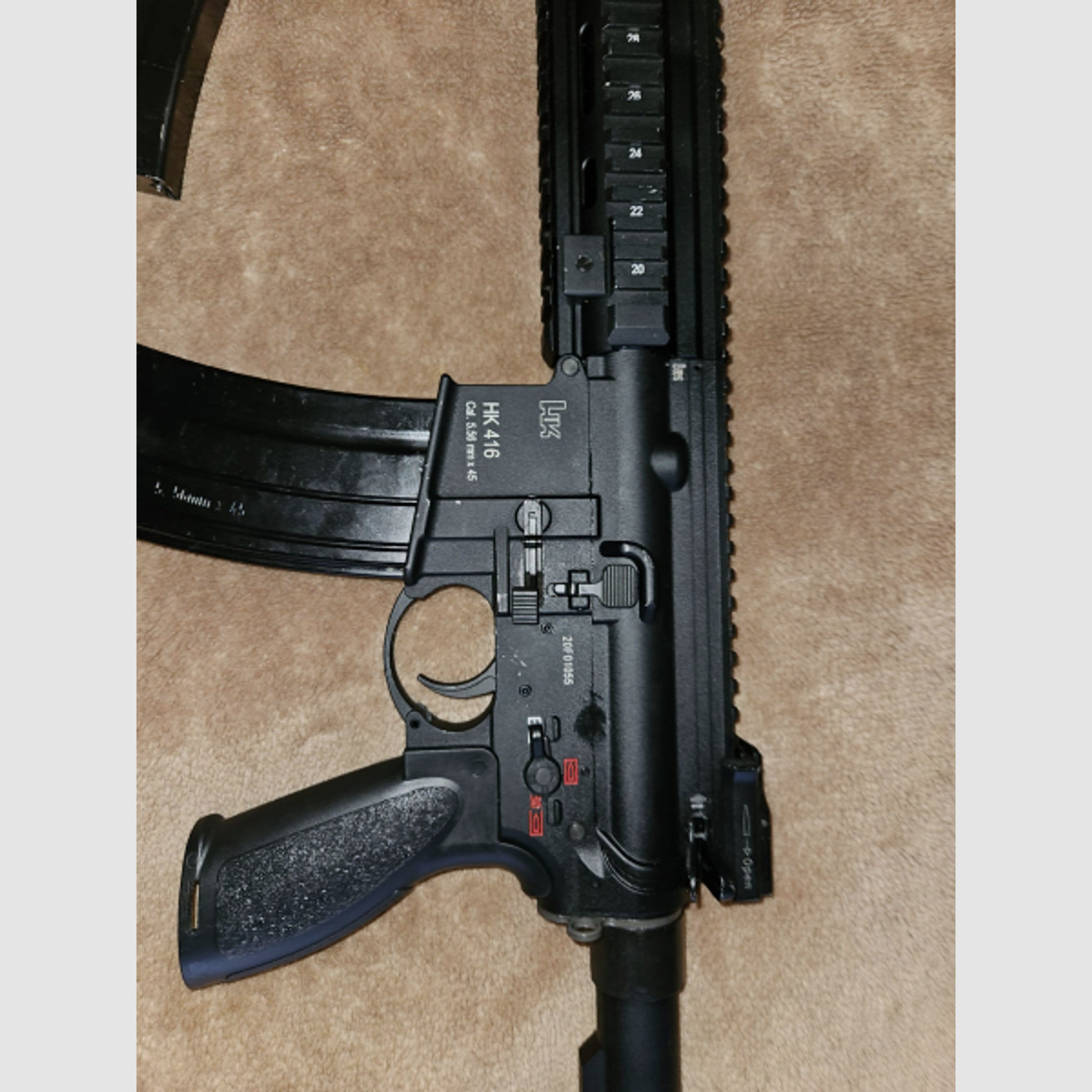 Heckler & Koch HK416 A5 Schwarz Vollmetall Softair-Gewehr Kaliber 6 mm BB Gas Blowback (P18)
