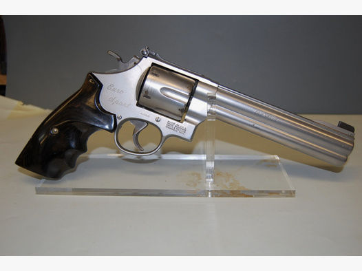 Sport Revolver S&W Mod.629-4 Kal .44RemMag 6,5" Lauf Im Bestzustand vom Sammler mit Holz Kassette