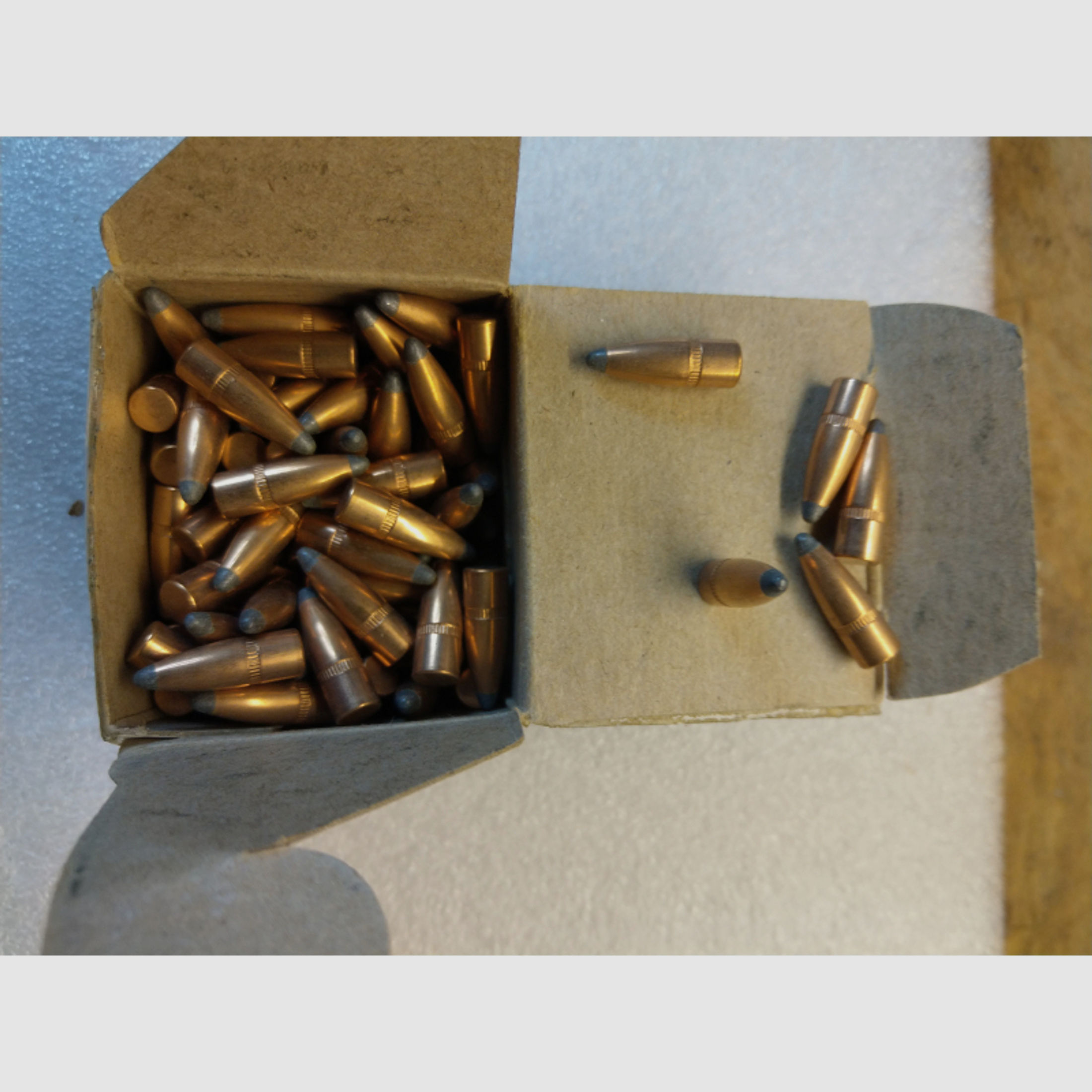 100 Winchester Geschosse .22/224 55gr. Teilmantel