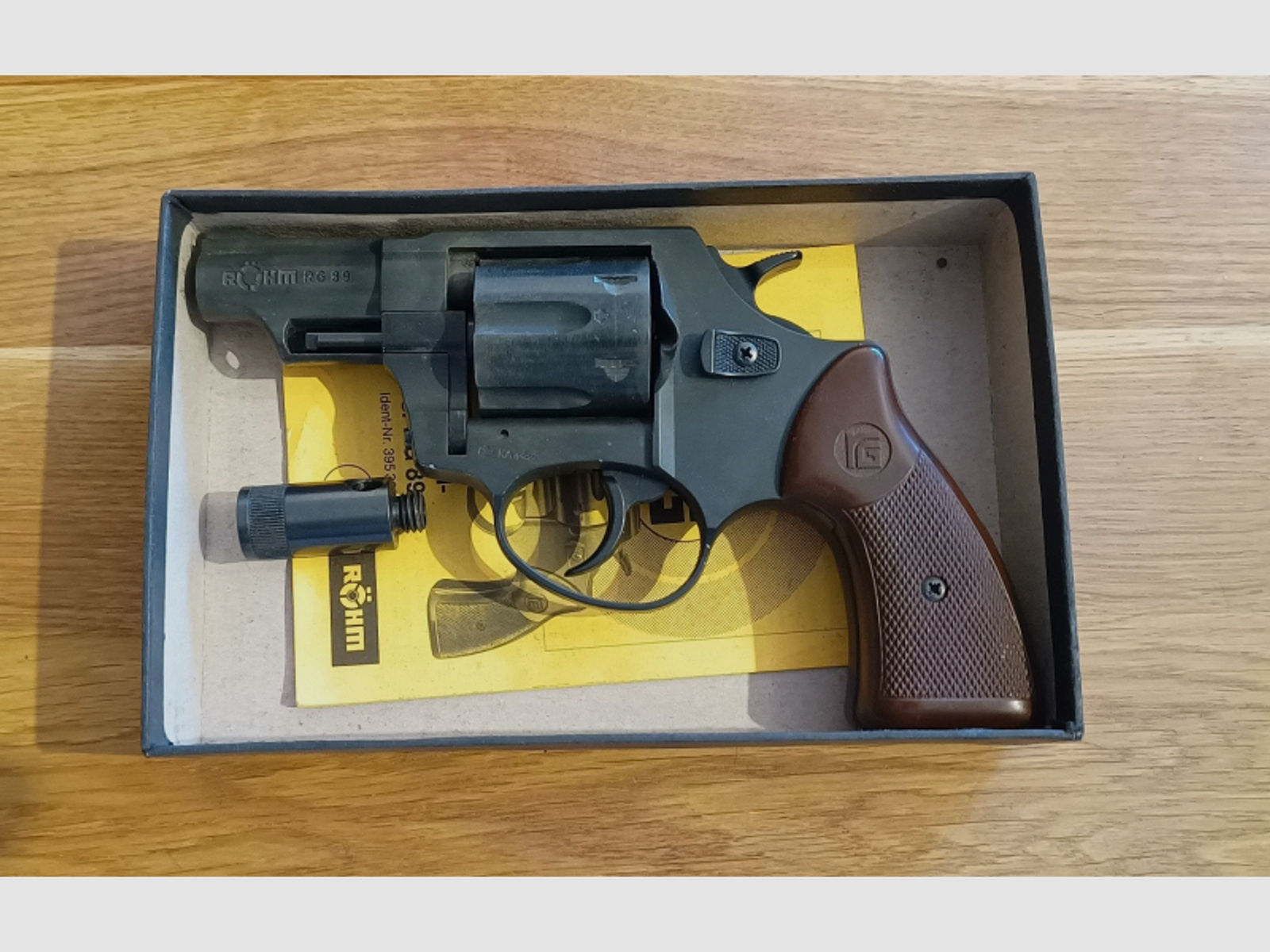 Schreckschussrevolver SRS Revolver Röhm RG 89 9mm Knall Gaspistole Gasrevolver