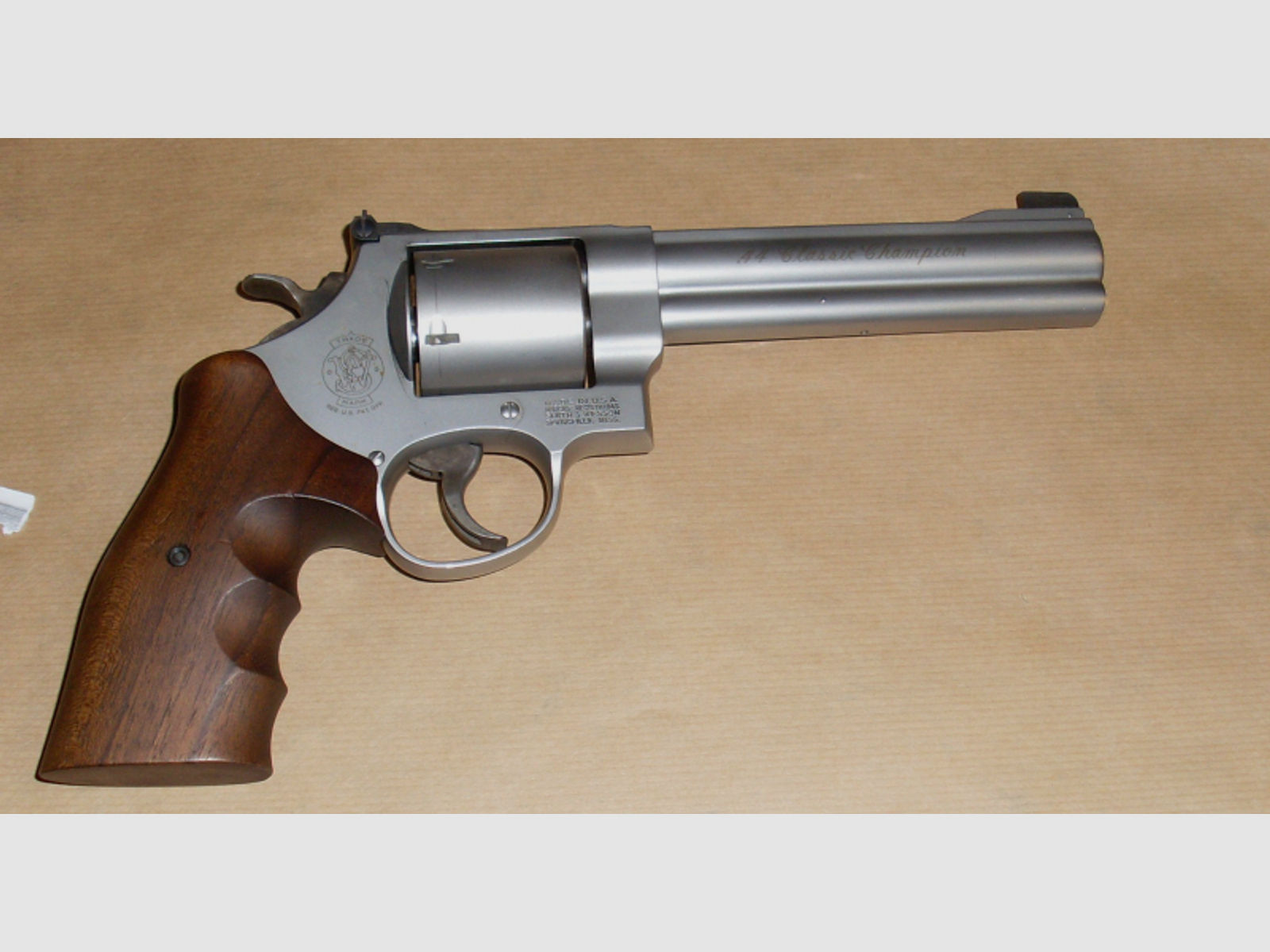 Smith & Wesson/ S&W Revolver .44RemMagnum Smith&Wesson/ S&W 629 Classic Champion 44 Mag