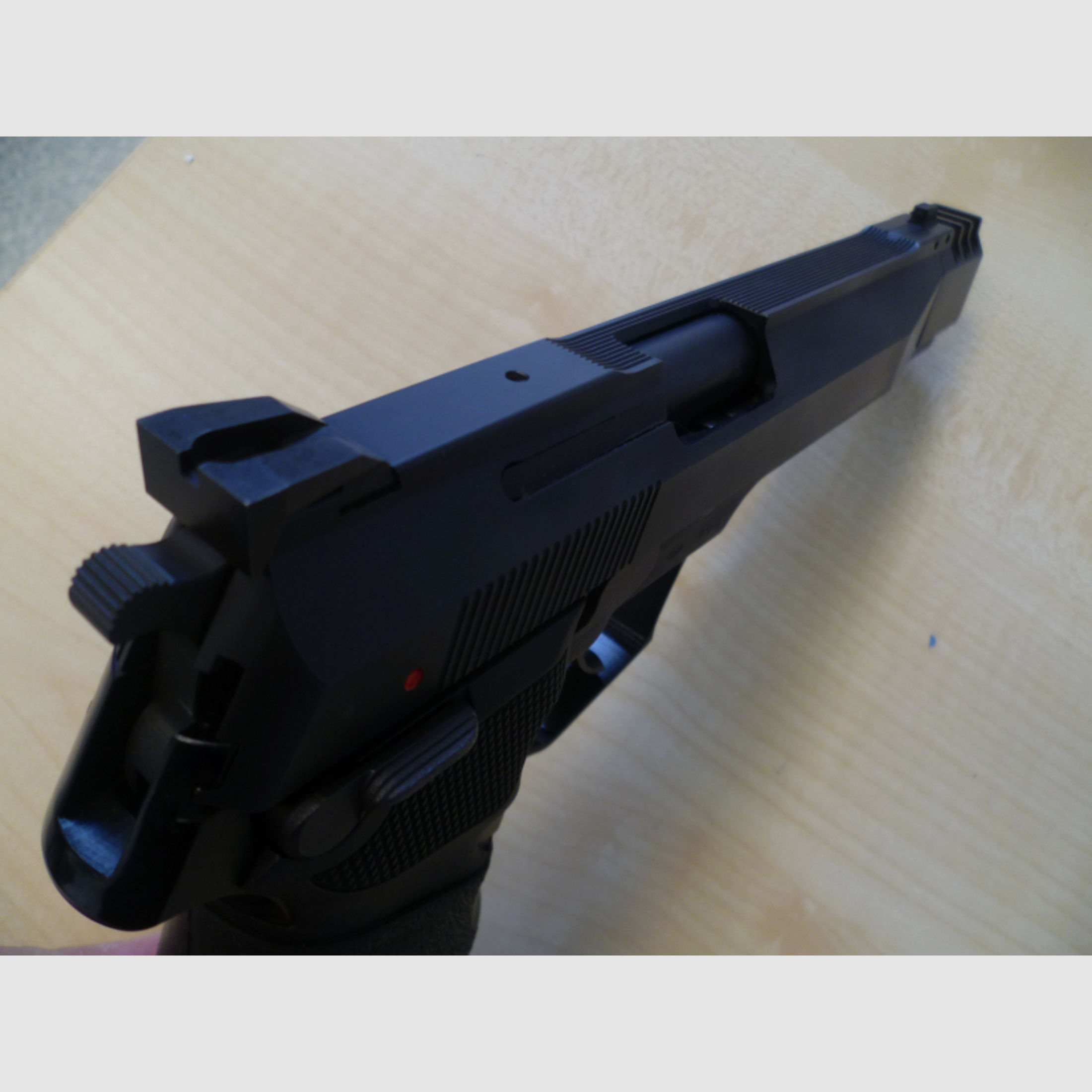 Pistole Vektor SP1 Sport 9 mm Luger