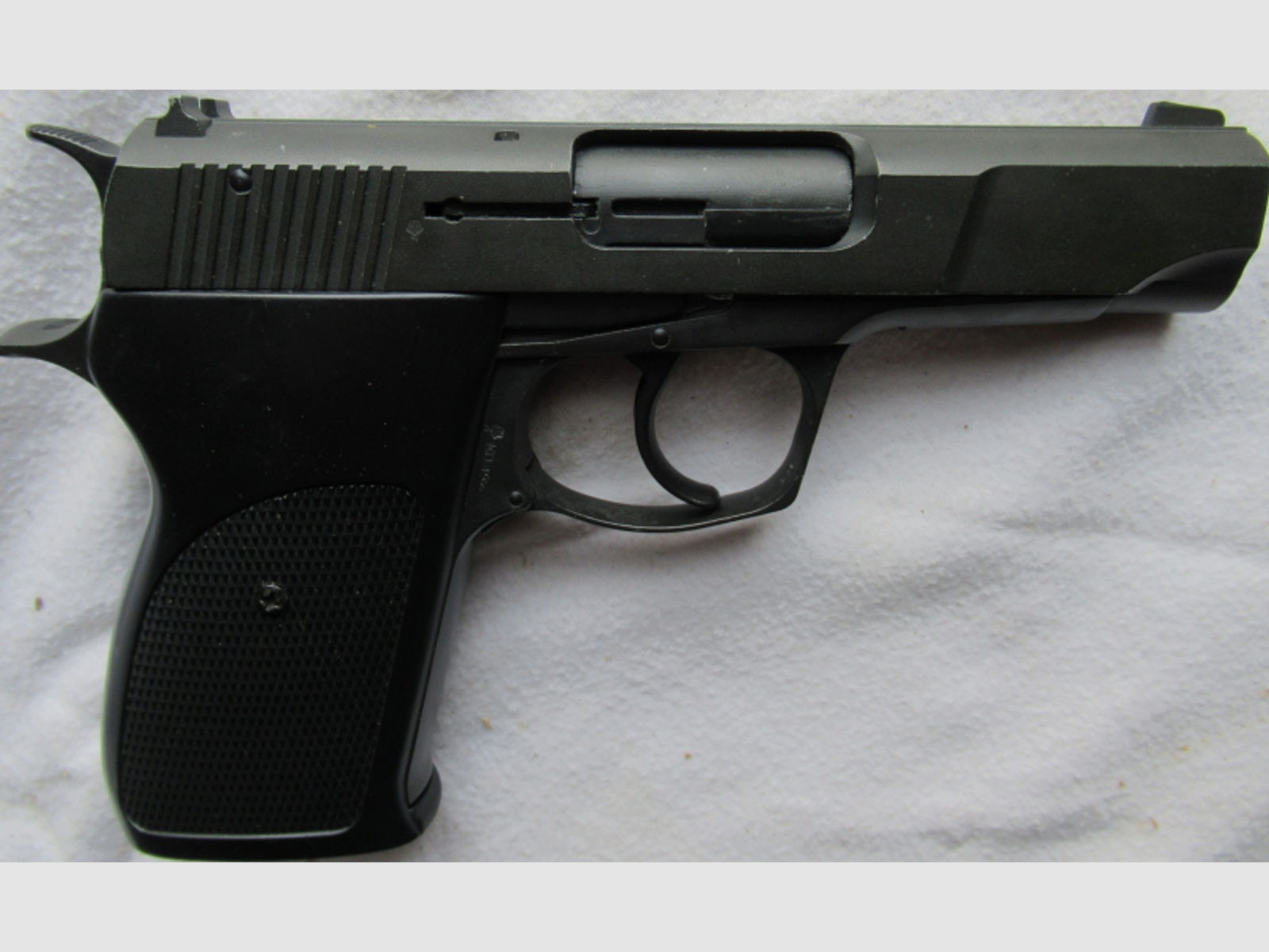 Röhm Mod 725 9mm P.A.K PTB: 551 Schreckschuss-Pistole