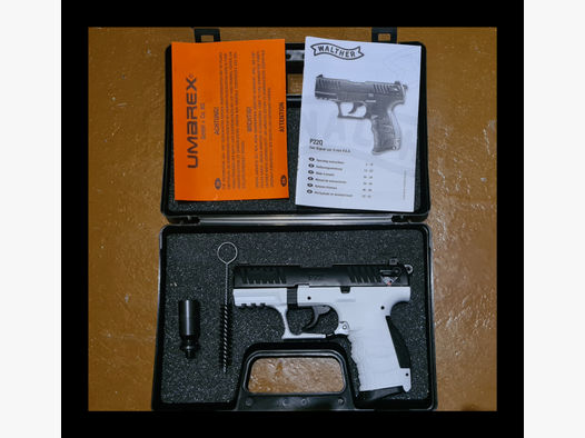 Walther P22Q Chess 9mm P.A.K.