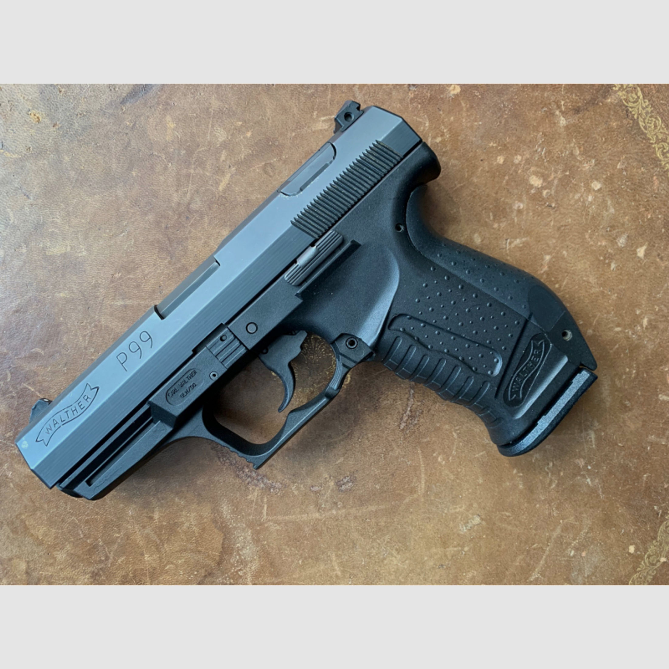 Walther P 99 .40S&W
