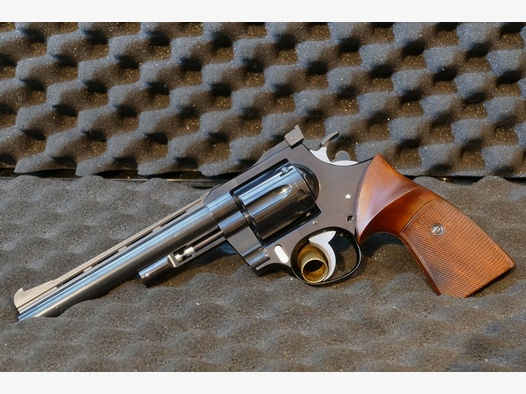 Korth Sport Revolver, Kal. .22lr, 6Zoll, Mod. 1969 sehr guter Zustand