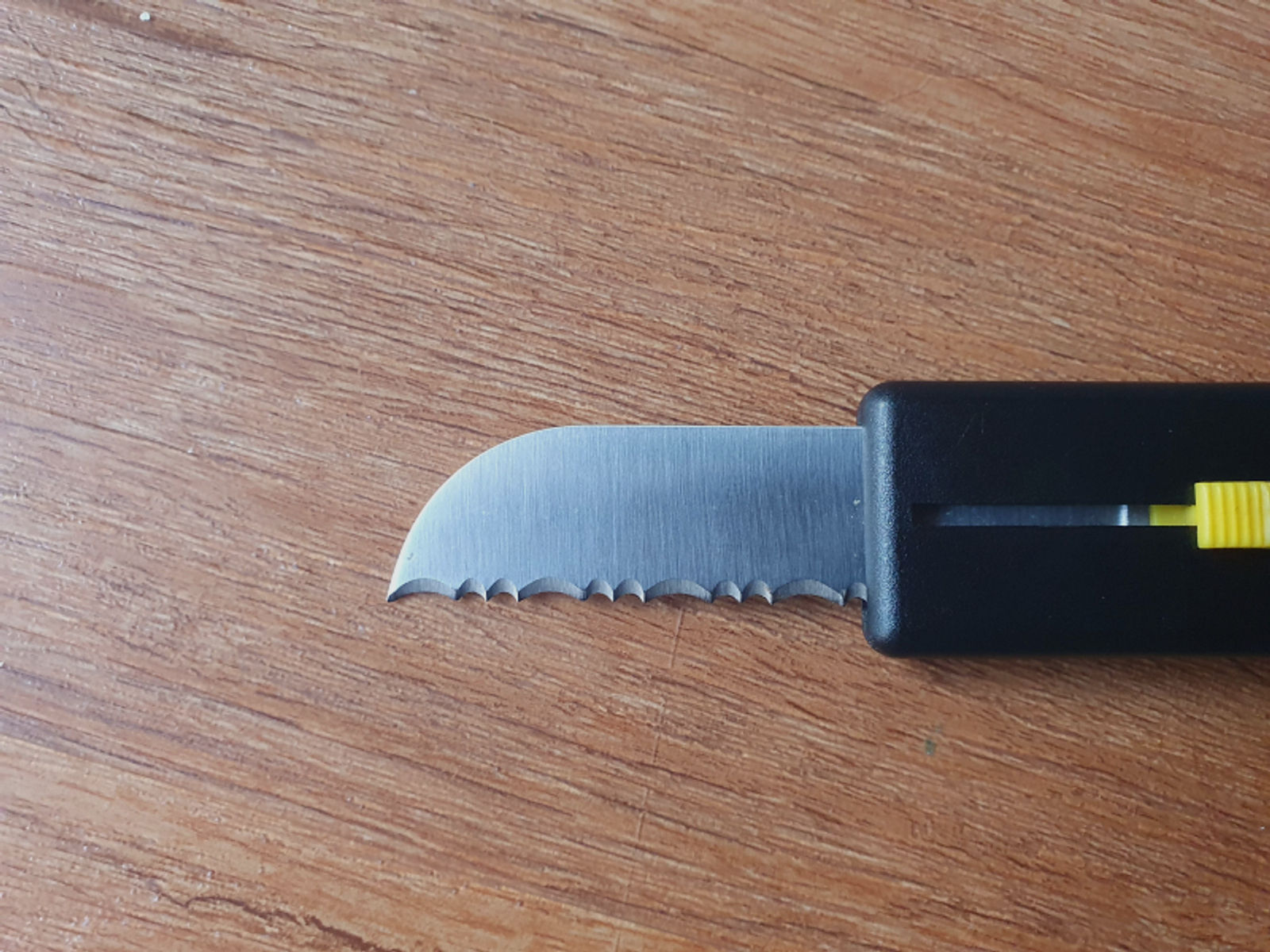 SOG USA EZ Knife, Taschenmesser