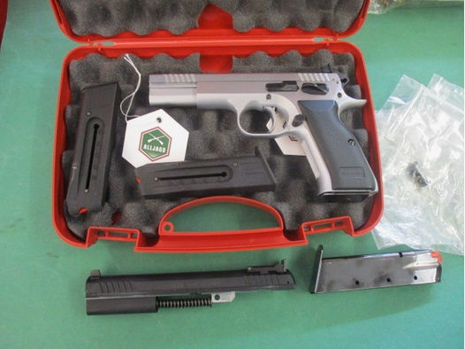 Pistole Tanfoglio Match ,Kal. 9mm Luger mit Wechselsystem KK , keine Walther , keine Ruger