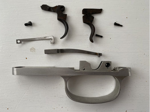 Mauser 66S Abzugsbügel mit Kleinteilen