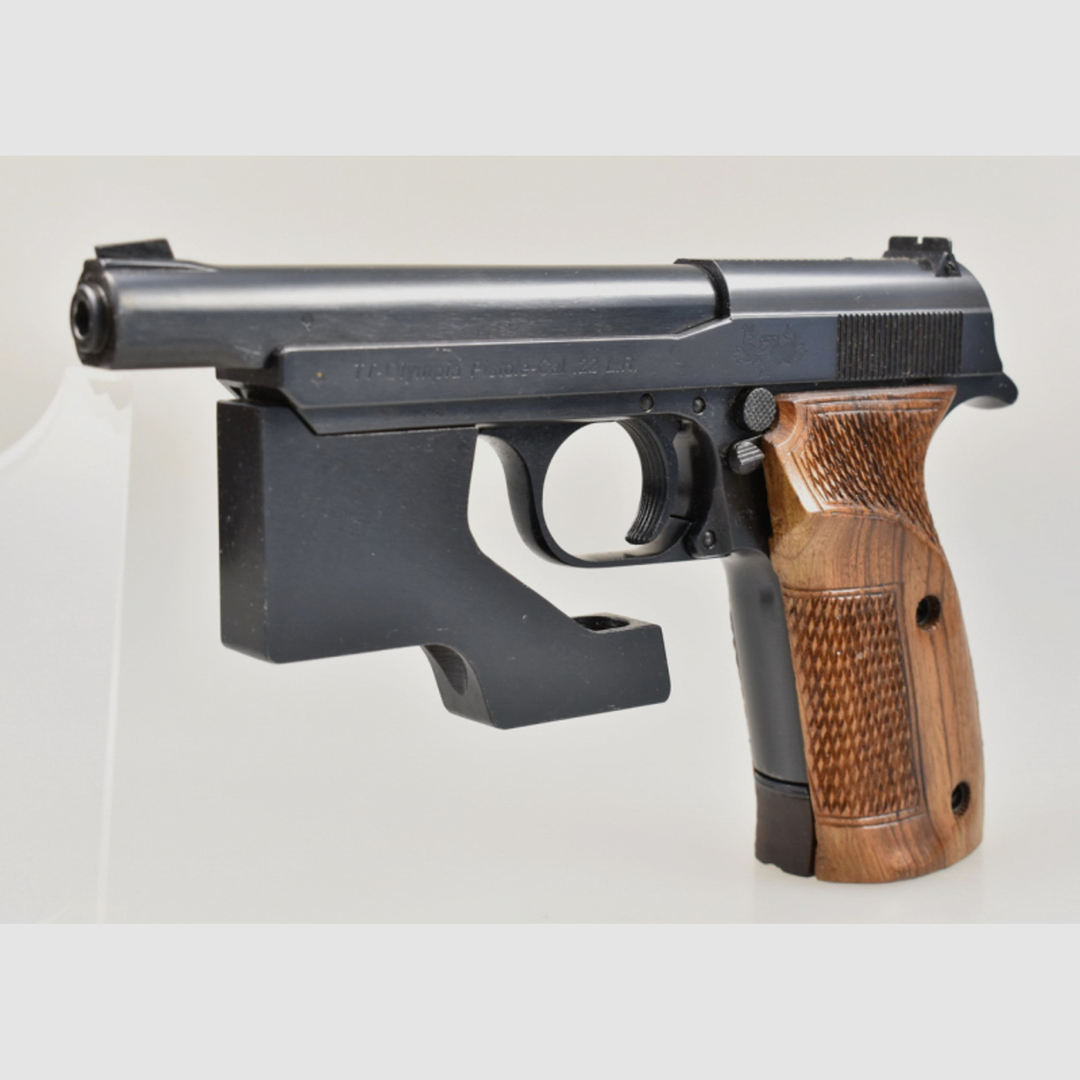 NORINCO KK - Pistole Modell TT / Walther Olympia im Kal .22 LR