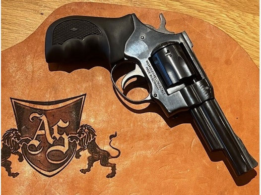 Revolver Weihrauch HW 5 Kaliber .22 WMR